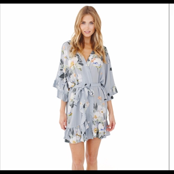 Set of 5 Plum Pretty Sugar Robes - Picture 3 of 6